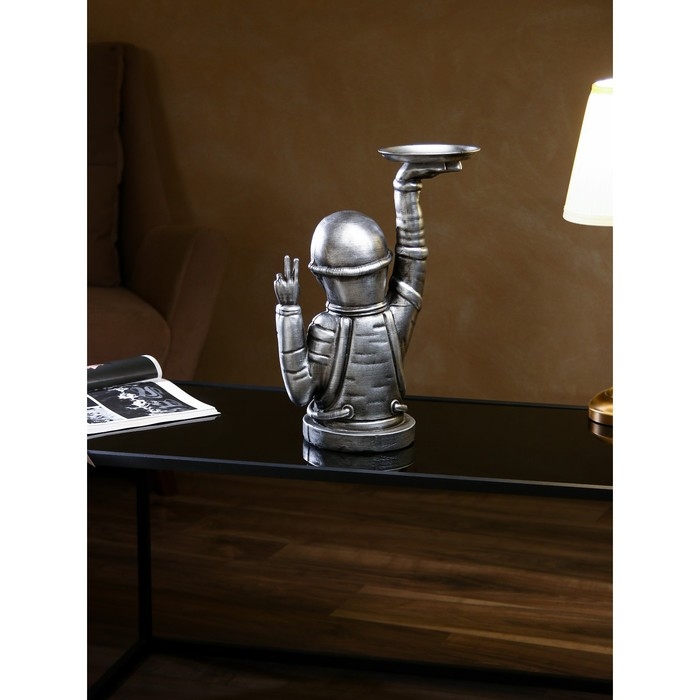 Подставка для мелочей «Космонавт», полистоун, 47 см, цвет серебро Подставка для мелочей «Космонавт», полистоун, 47 см, цвет серебро