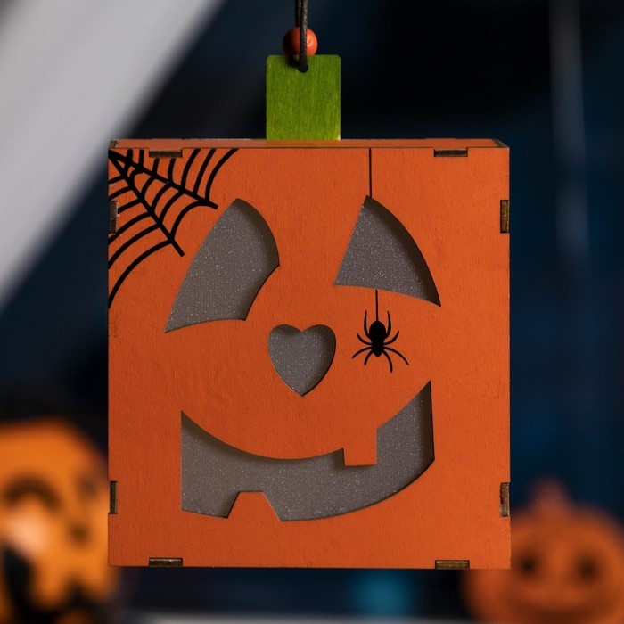 Светодиодная подвеска «Фонарь Джека» 12.5 × 16 × 3.5 см, пластик, батарейки LR1130х3 (в комплекте), свечение тёплое белое Светодиодная подвеска «Фонарь Джека» 12.5 × 16 × 3.5 см, пластик, батарейки LR1130х3 (в комплекте), свечение тёплое белое