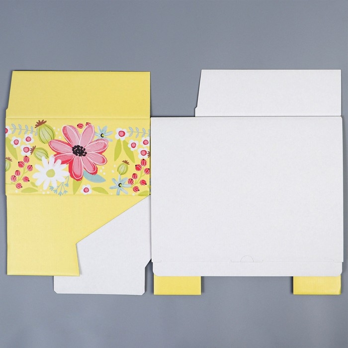 Коробка подарочная сборная, упаковка, «Самой прекрасной», 30 х 23 х 12 см Коробка подарочная сборная, упаковка, «Самой прекрасной», 30 х 23 х 12 см