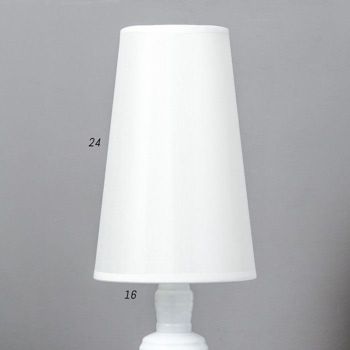 Настольная лампа Настольная лампа "Жардин" Е27 40Вт белый 15х47 см RISALUX