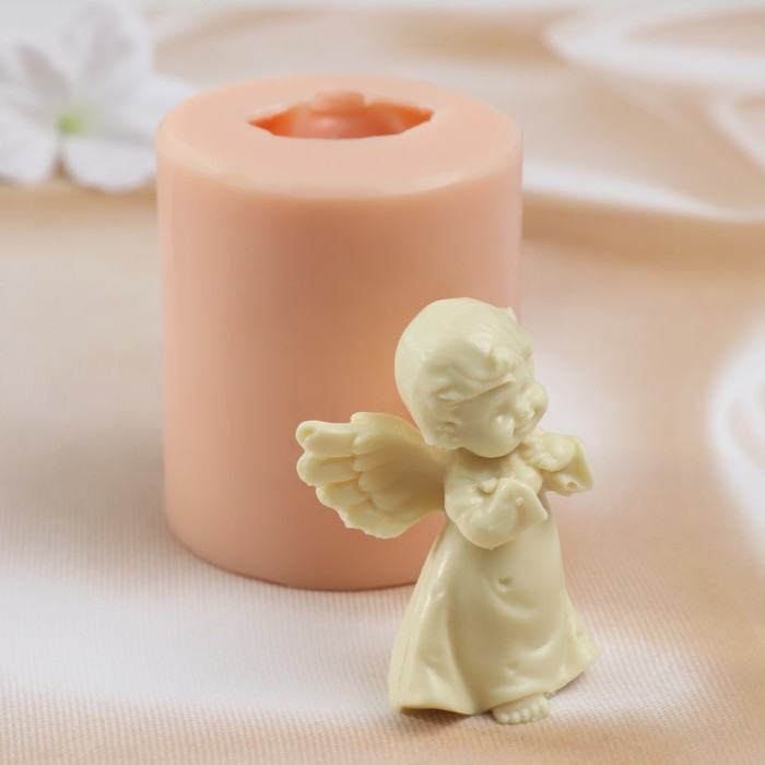 Молд силиконовый Молд силиконовый "Ангел улыбается" 6,2х5,5х7 см (издел. 6,8х4,7х2,8 см)