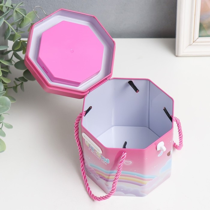 Копилка металл с замочком Копилка металл с замочком "Сказочные сюжеты. Шестиугольник" МИКС 11,5х11,5х12 см