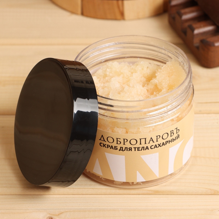 Скраб Скраб "Манго" 250 мл, гель для душа "Клюква-черника" 420 мл + мочалка