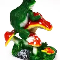 Садовая фигура 38 х 32 х см полистоун Лягушки и мухоморы