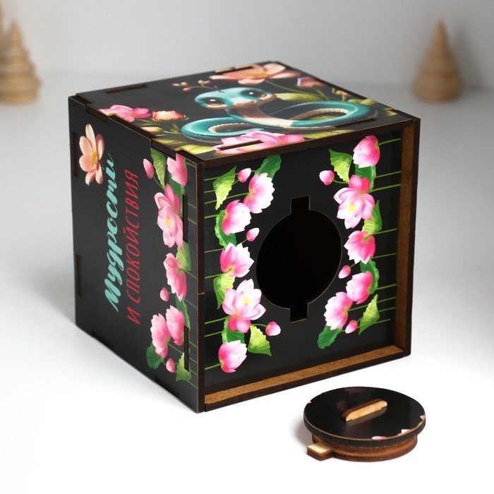 Копилка куб  Копилка куб "Змея. Мудрости и спокойствия" 10х10х10 см