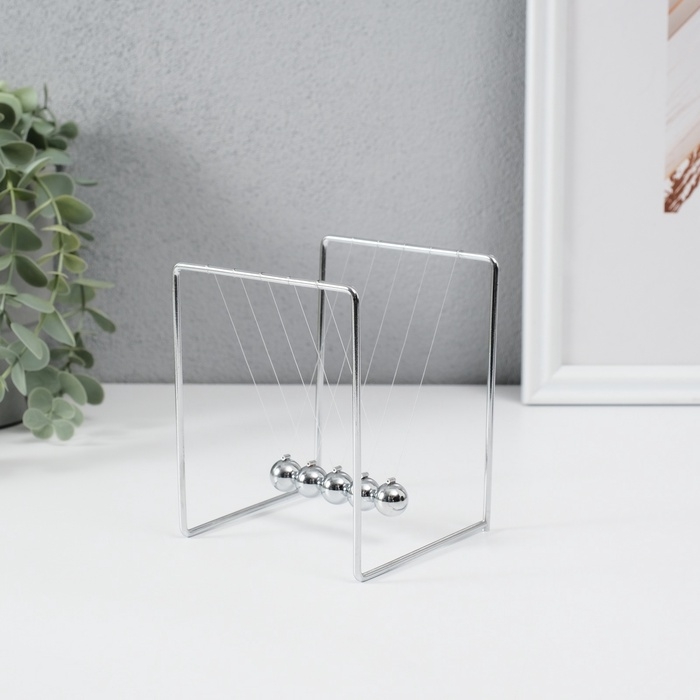 Маятник "Шары техно" каркас 11 х 9 х 9 см