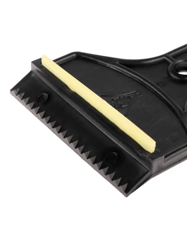 Скребок автомобильный Torso Т-образный MG-005, 17 см МИКС