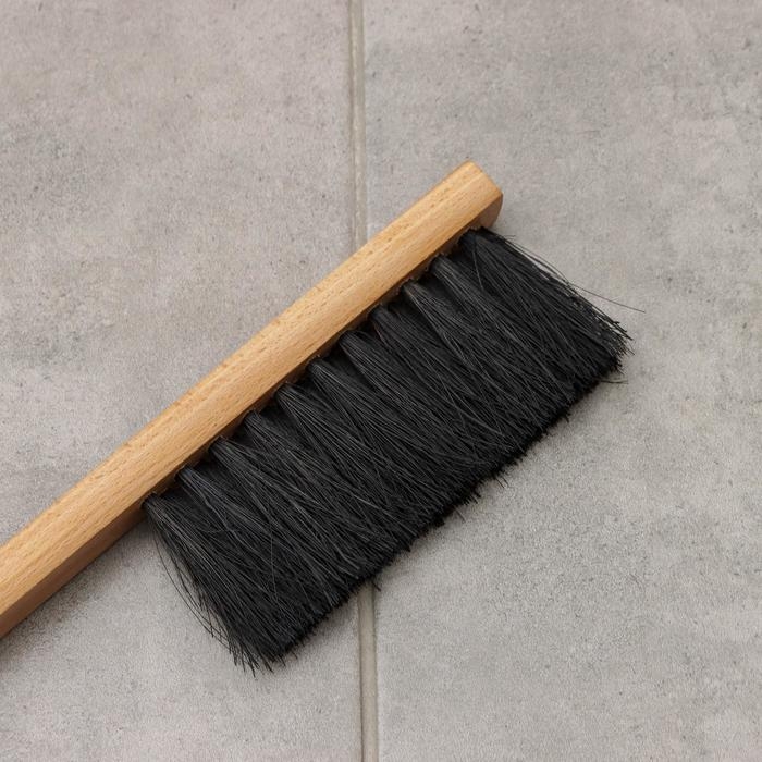 Щётка-смётка техническая, 29×2.5×1.6 см, двухрядная, 22 пучка, бук, кокосовое волокно чёрное Щётка-смётка техническая, 29×2.5×1.6 см, двухрядная, 22 пучка, бук, кокосовое волокно чёрное