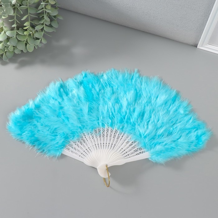Веер пластик, перо Веер пластик, перо "Голубой" h=26 см 25 лопастей 3х50х26 см