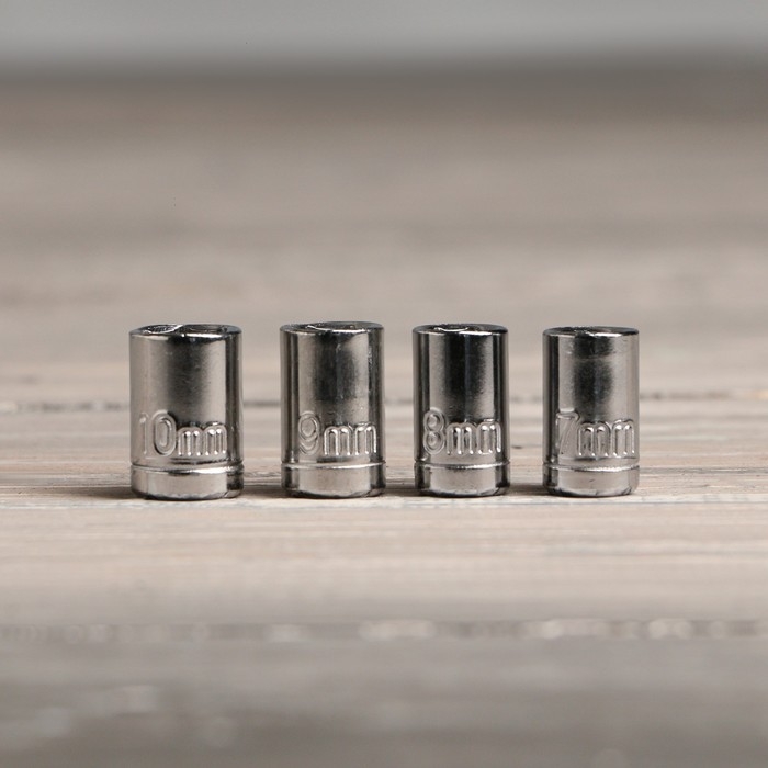 Набор инструментов в замке «Любовь это», 18 предметов Набор инструментов в замке «Любовь это», 18 предметов