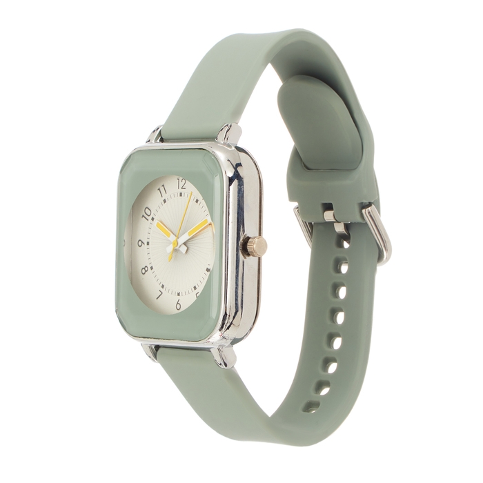 Часы наручные кварцевые женские, d-2 см, ремешок силикон l-25 см, зеленые Часы наручные кварцевые женские, d-2 см, ремешок силикон l-25 см, зеленые