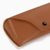 Футляр для очков на кнопке, 16&times;3.5&times;6.5 см, коричневый