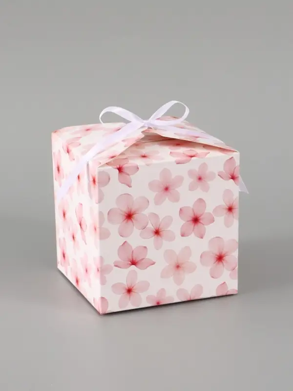 Коробка подарочная складная &laquo;Цветы&raquo;, 12&times;12&times;12 см