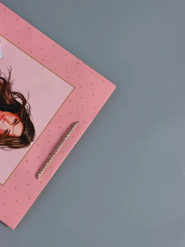 Пакет подарочный ламинированный, "Каждое мгновенье-счастье" 26 х 12 х 32 см