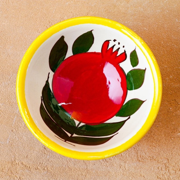 Пиала чайная Риштанская керамика  Пиала чайная Риштанская керамика "Гранат" большая, жёлтая, 11 см