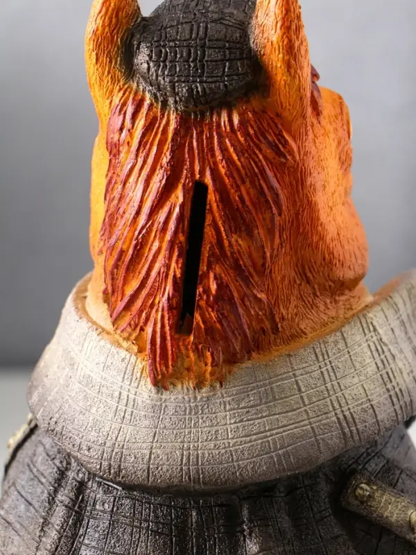 Копилка (гипс) Конь в пальто  Высота 24 см, ширина 12,5 см, длина 16,5 см, бронзовый твид