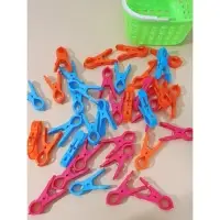 Прищепки для белья в корзинке Доляна, 7.5 см, 36 шт., МИКС