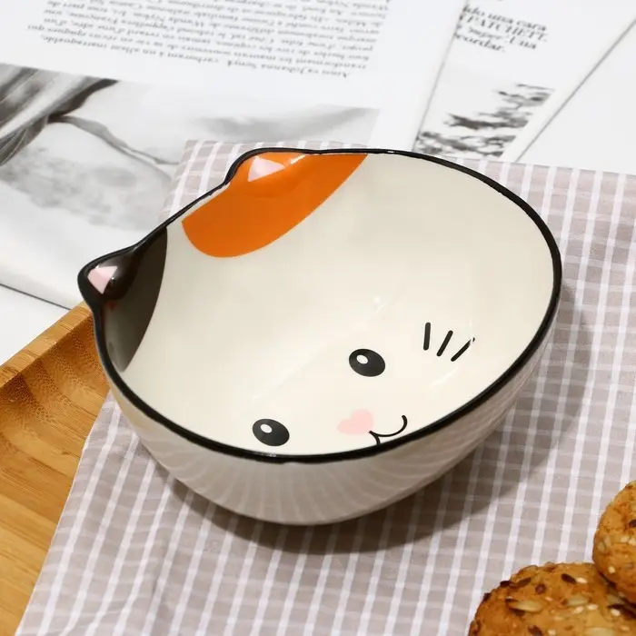 Тарелка суповая керамическая «Котик», 13×11×5.5 см, 300 мл