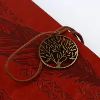 Родословная книга &laquo;Наш род&raquo;, 56 листов, коричневый, 35&times;23.5 см