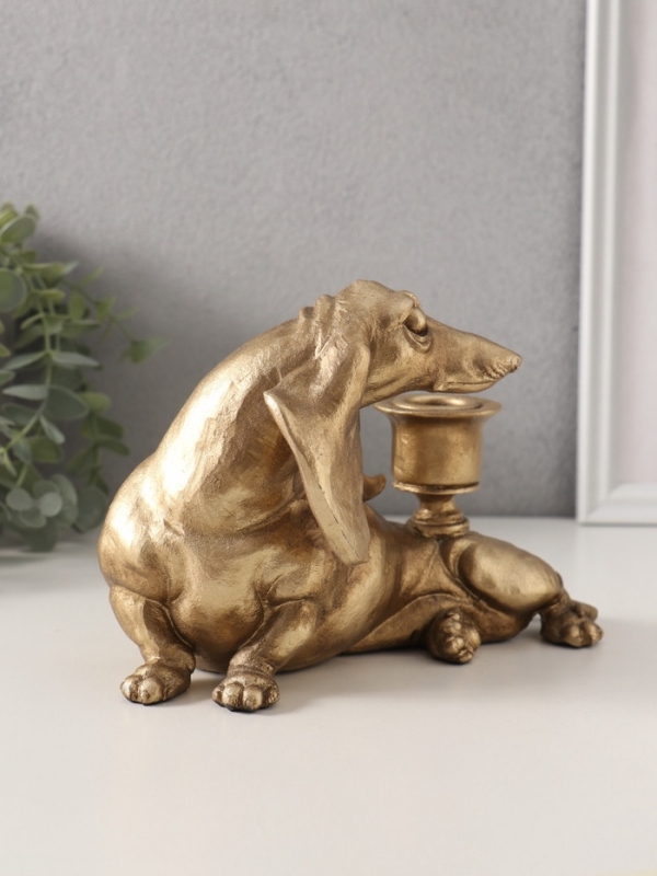 Подсвечник полистоун на 1 свечу "Шарж. Такса" золото 19х11х13 см