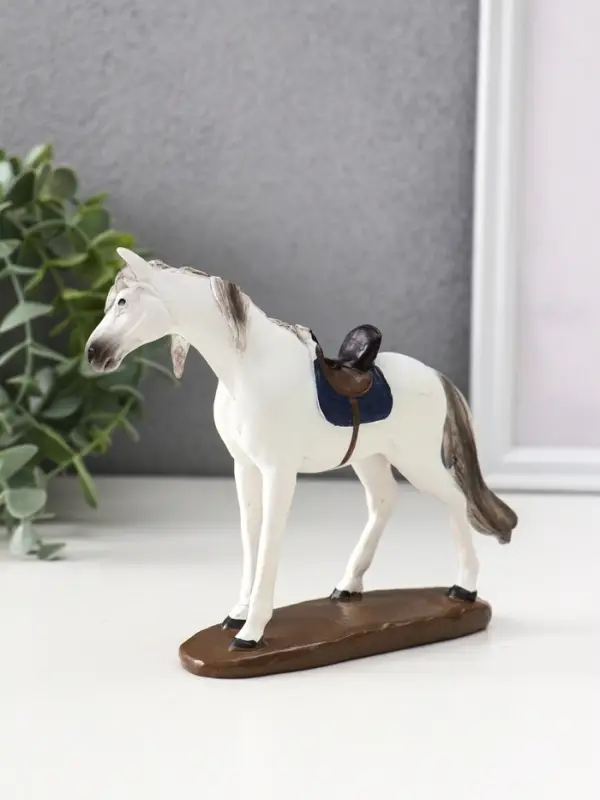 Сувенир полистоун Сувенир полистоун "Белая лошадь с седлом" 14х4х12 см