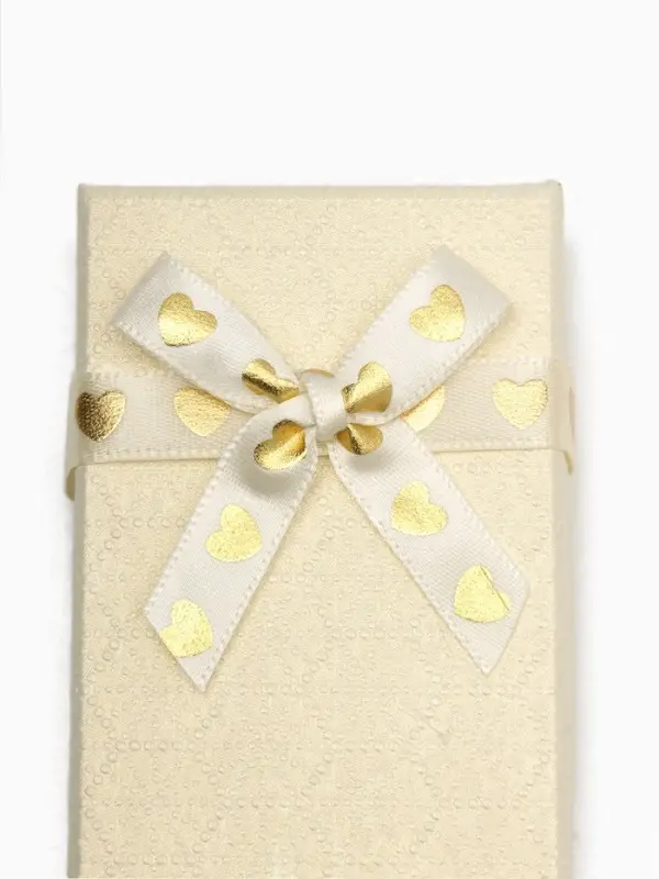 Коробочка подарочная под набор «Влюбленность», 5×8 (размер полезной части 4.7×7.7 см), бежевая, вставка чёрная Коробочка подарочная под набор «Влюбленность», 5×8 (размер полезной части 4.7×7.7 см), бежевая, вставка чёрная