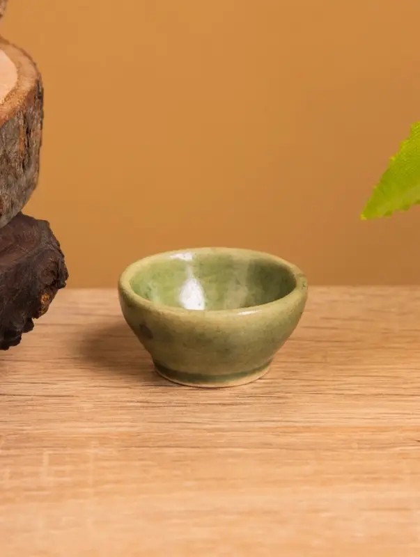 Соусник керамика, цв. зелёный, 3,5х3,5х1,5 см Соусник керамика, цв. зелёный, 3,5х3,5х1,5 см