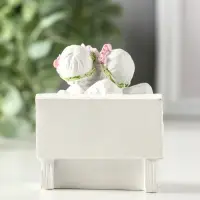 Фигурка &laquo;2 ангелочка в розовом веночке на скамейке&raquo;, 8&times;7&times;5 см, МИКС