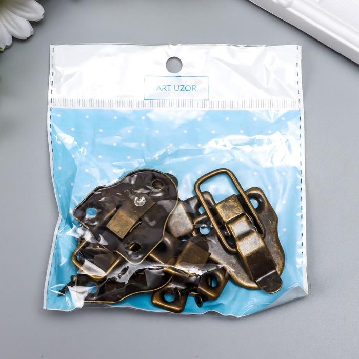 Замок металл для шкатулок. сундуков бронза + гвозд. 5,8х4х1 см Замок металл для шкатулок. сундуков бронза + гвозд. 5,8х4х1 см