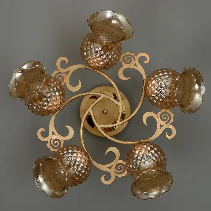 Светильник потолочный BayerLux &laquo;Фрези&raquo;, 5&times;Е27, 40 Вт, золото, 58&times;58&times;28 см