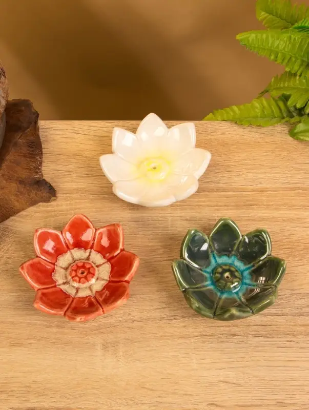 Подставка под благовония  Подставка под благовония "Цветок лотоса" керамика, цв. МИКС, 9,5х9,5х3 см