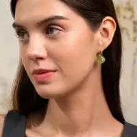 Серьги &laquo;Таблетка. Кошачий глаз&raquo;, шарик, пластик, зелёные в серебре