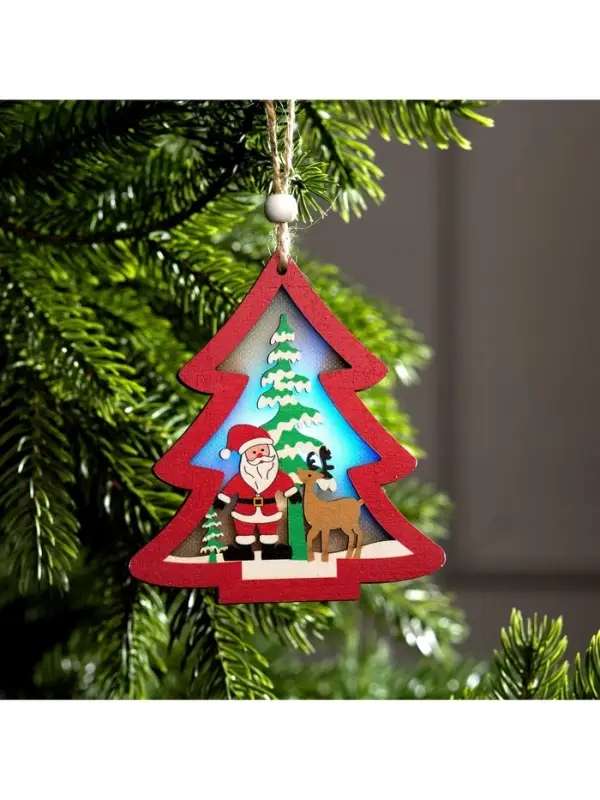 Ёлочная игрушка &laquo;Красная ёлочка с Дедом Морозом&raquo;, 11&times;11&times;1.5 см, от батареек, свечение RGB