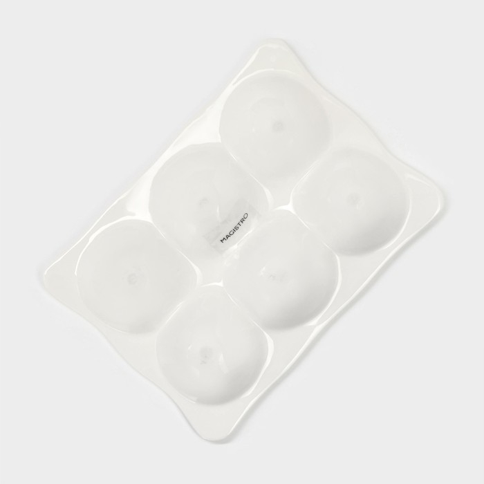 Подставка для яиц фарфорвая Magistro «Бланш», 18×13 см, цвет белый Подставка для яиц фарфорвая Magistro «Бланш», 18×13 см, цвет белый