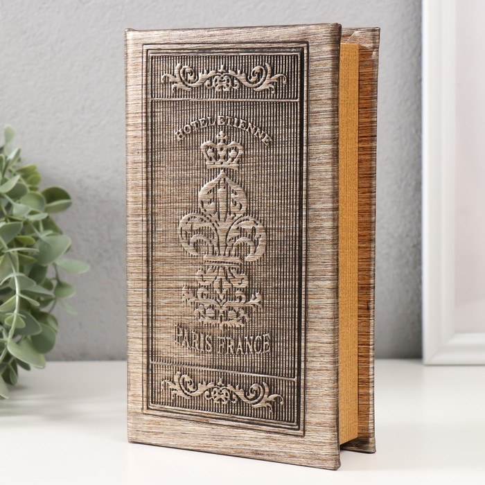 Сейф-книга дерево кожзам Сейф-книга дерево кожзам "Геральдическая лилия и корона" тиснение, под металл 20х12х4 см