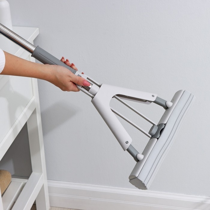 Швабра для мытья пола PVA Raccoon, со складным отжимом, насадка 28×6 см, стальная ручка с 3 секциями 130 см Швабра для мытья пола PVA Raccoon, со складным отжимом, насадка 28×6 см, стальная ручка с 3 секциями 130 см