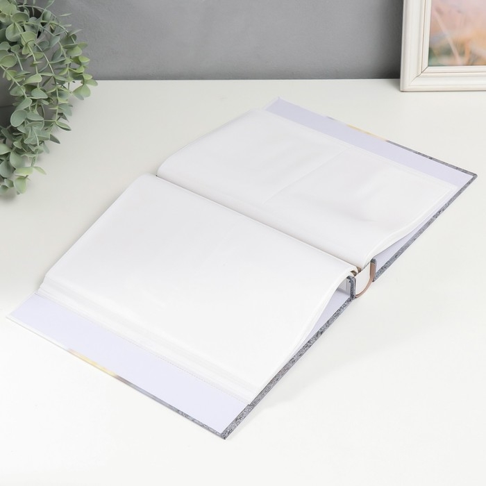 Фотоальбом на 200 фото 13х18 см Фотоальбом на 200 фото 13х18 см "Фотоаппарат ретро" в коробке МИКС 29,5х23х5,5 см