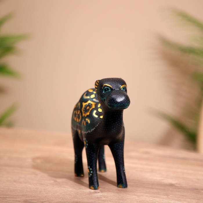 Сувенир  Сувенир "Верблюд" дерево 18х5х17 см