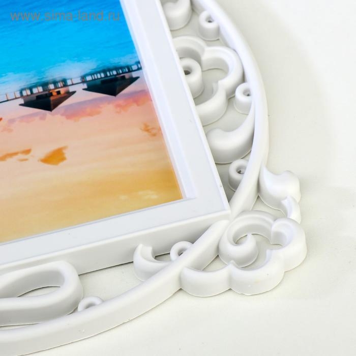 Фоторамка пластик на 4 фото 10х15 см Фоторамка пластик на 4 фото 10х15 см "Рыбалка" белая 37х34х2 см