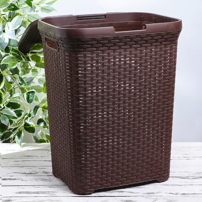 Корзина бельевая с крышкой «Ротанг», 60 л, 34×44×56 см, цвет микс