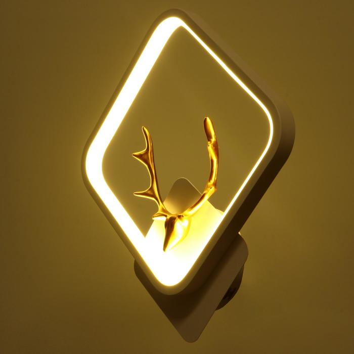 Бра "Олень" LED 16Вт 4000К 24х24 см бело-золотой 22х24 см