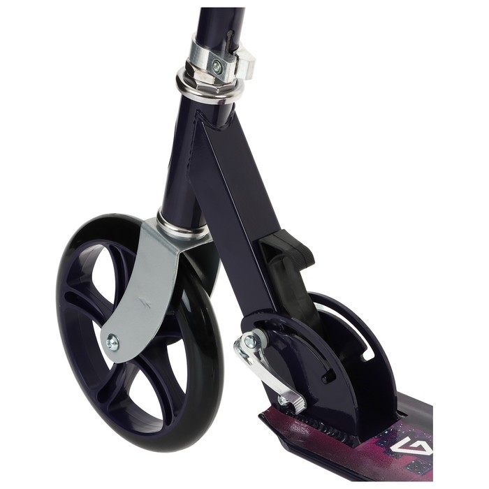 Самокат GRAFFITI, складной, колёса PU 200 мм, ABEC 7, цвет чёрный Самокат GRAFFITI, складной, колёса PU 200 мм, ABEC 7, цвет чёрный