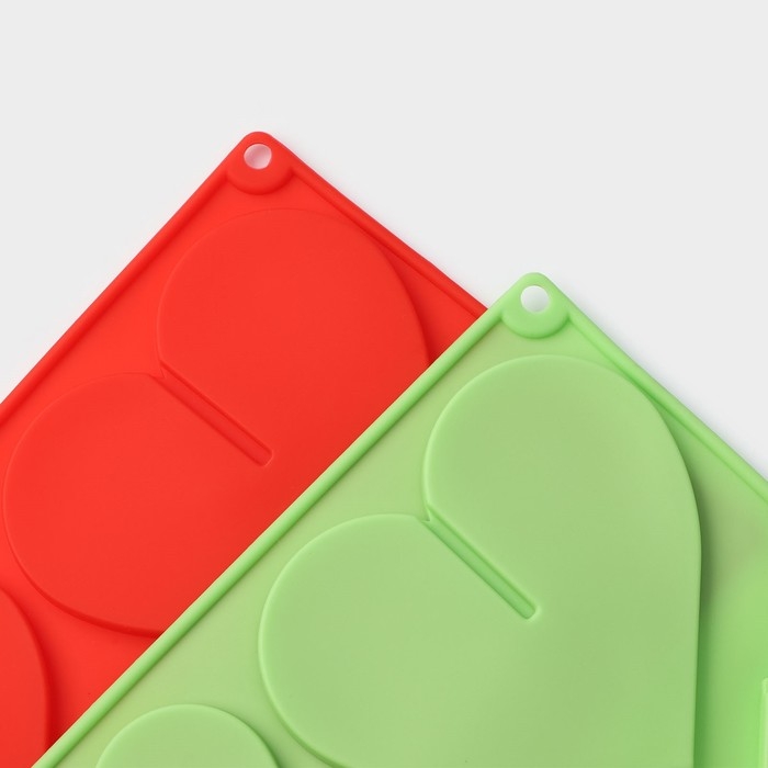 Форма для кондитерских украшений 3D Доляна «Сердце», силикон, 17×29 см, 6 ячеек (8,5×6,2 см), цвет МИКС Форма для кондитерских украшений 3D Доляна «Сердце», силикон, 17×29 см, 6 ячеек (8,5×6,2 см), цвет МИКС