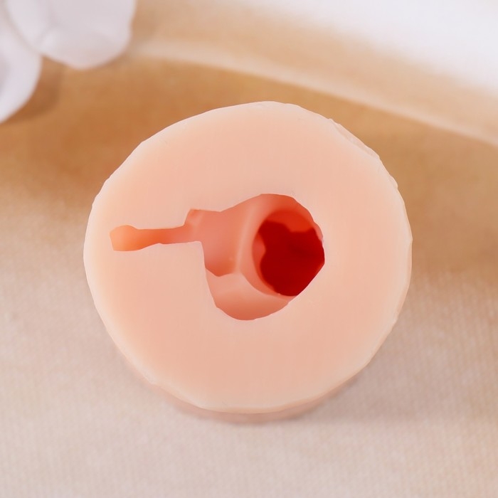 Молд силиконовый Молд силиконовый "Ангел руки на глазах" 3,5х3,4х2,4