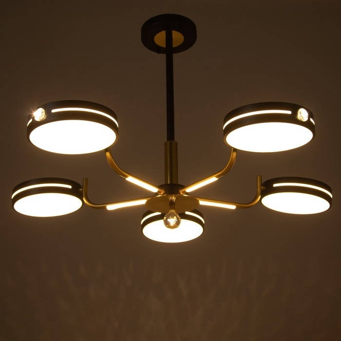 Люстра Люстра "Нестер" 5хLED 130Вт 3000-6000К черно-золотой 80х80х35 см BayerLux