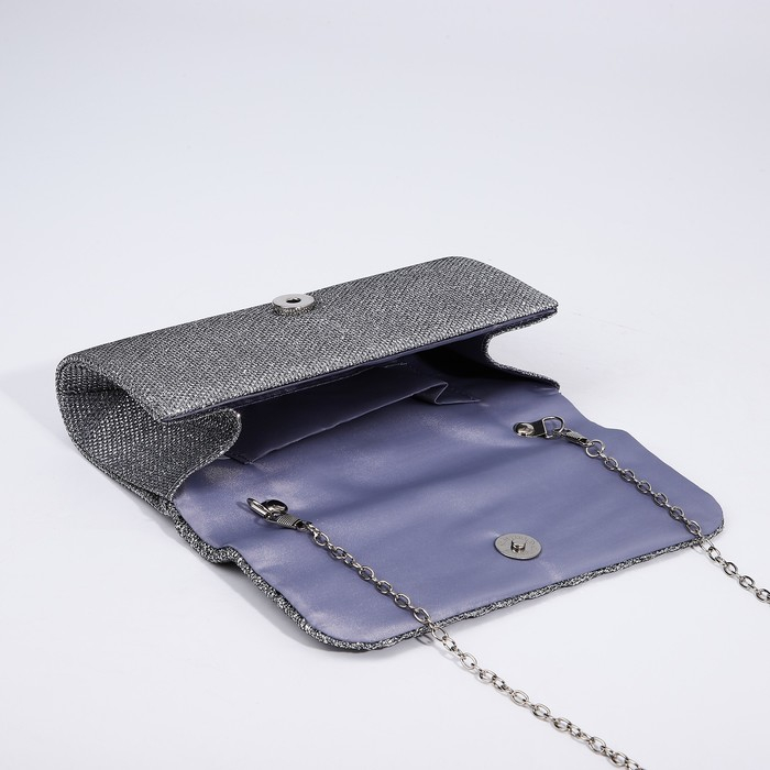 Сумка-клатч на магните, длинная цепь, цвет светло-серый Сумка-клатч на магните, длинная цепь, цвет светло-серый