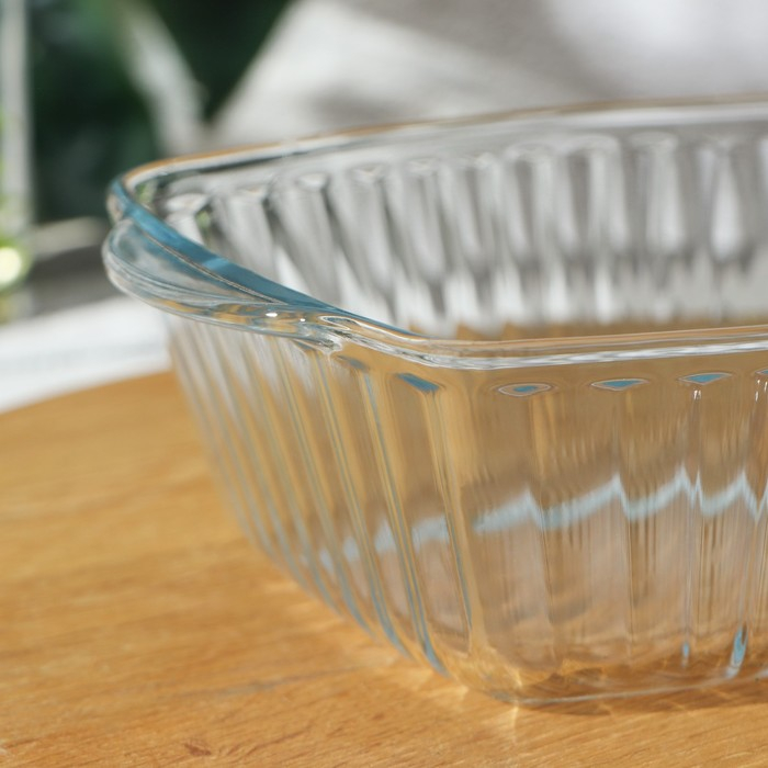 Кастрюля из жаропрочного стекла для запекания Borcam, 1 л, 20,4×16 см, рифлёная, с крышкой Кастрюля из жаропрочного стекла для запекания Borcam, 1 л, 20,4×16 см, рифлёная, с крышкой