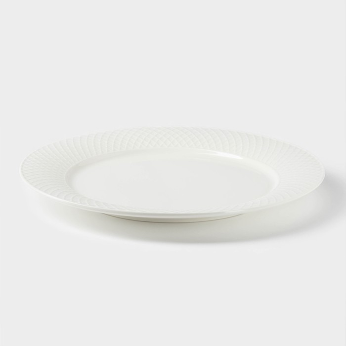 Тарелка фарфоровая обеденная Wilmax &laquo;Юлия Высоцкая&raquo;, d=28 см, цвет белый