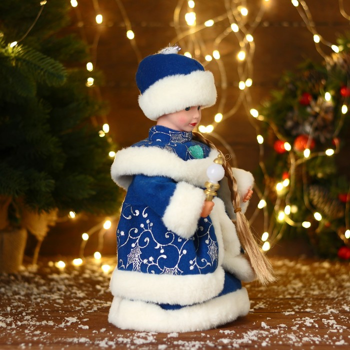 Снегурочка  Снегурочка "В синей шубке с сердечком" двигается, 30 см