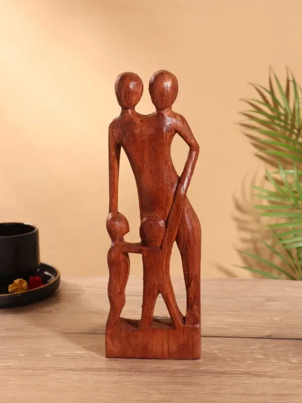 Сувенир &laquo;Семья&raquo;, 10&times;3&times;30 см, дерево